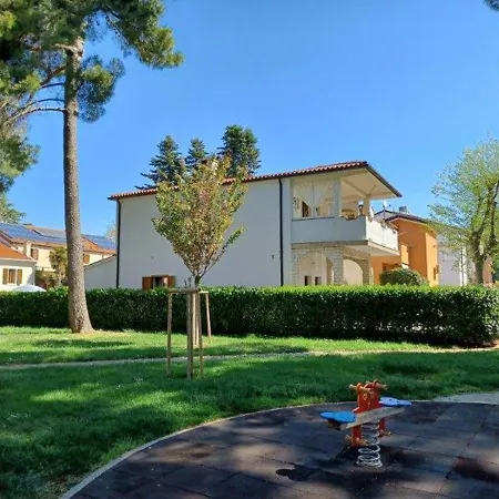 Apartman By The Sea Novigrad - 7335 Novigrad Istria