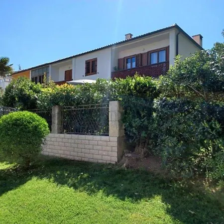 Apartman By The Sea Novigrad - 7335