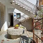 By The Sea Novigrad - 7335 公寓 *